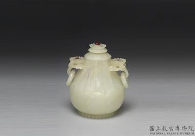 图片[2]-Small lidded pot with floral handles, Qing dynasty (1644-1911)-China Archive